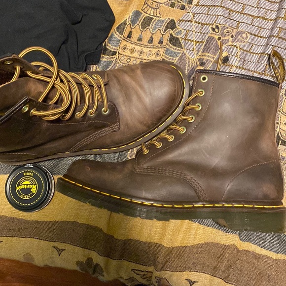 Doc Martian’s size 10 perfect worn once nice nice nice - Picture 1 of 13